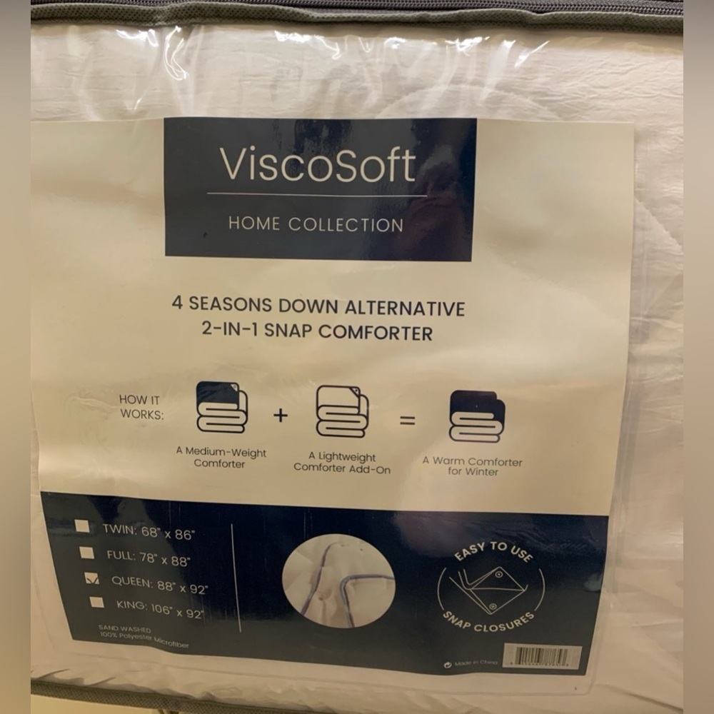 Viscosoft 4 Season Down Alternative Comfortor Queen, NIB. See photos for size 🙏